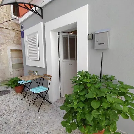 Studio Apartman & Rooms No1 Zadar Exterior photo