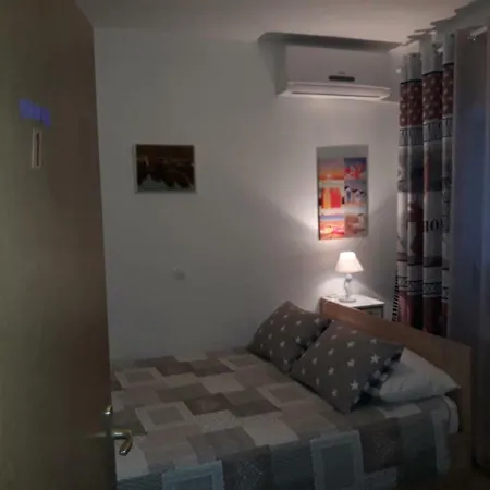 Studio Apartman & Rooms No1 Zadar Exterior photo