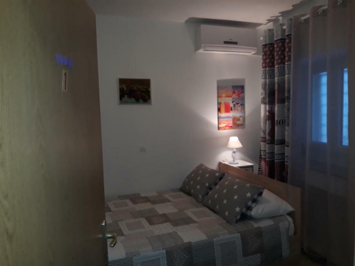 Studio Apartman & Rooms No1 Apartment Zadar